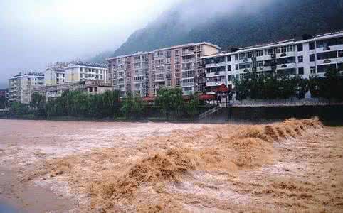 陜北局地暴雨河水泛濫 榆林受災較重