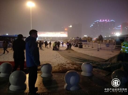 河南洛陽：高鐵龍門站管委會(huì)多管齊下保旅客出行安全