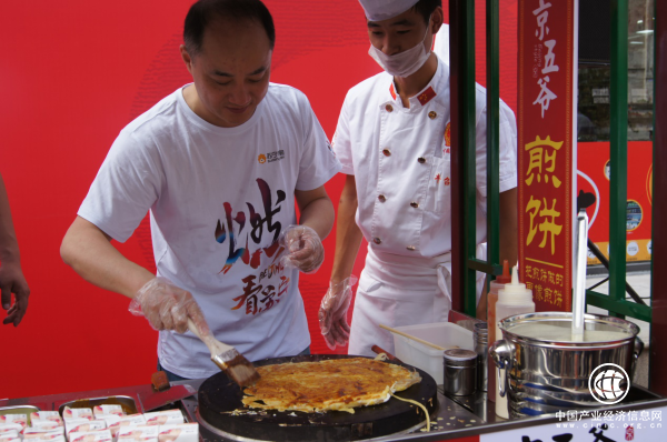 卞農(nóng)：蘇寧小店今年將超5000家，1年完成3年目標(biāo)