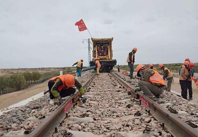 發(fā)改委密集批復(fù)軌道交通項(xiàng)目 基建投資年末提速