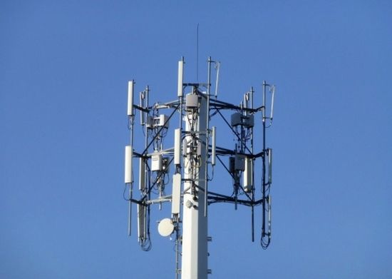 中國移動5G基站總數(shù)超230萬個、5G套餐用戶超7.8億戶