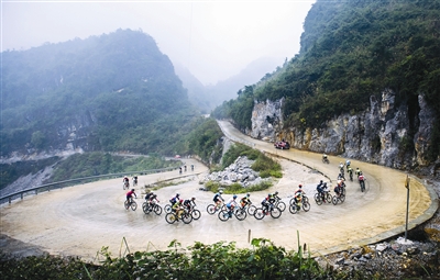 廣西河池大化瑤族自治縣創(chuàng)新開展旅游扶貧