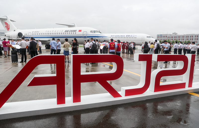 國產新支線客機ARJ21進入我國主流民航市場