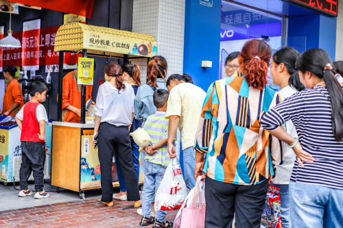 淺析粒上皇品牌年輕化，看傳統(tǒng)零食品牌如何玩轉(zhuǎn)“炒作”文化