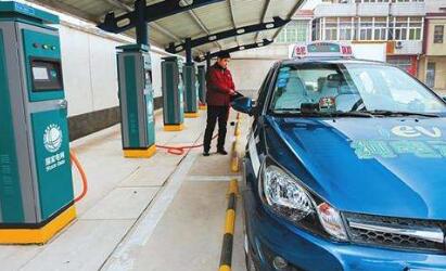 新能源汽車市場首季“開門紅” 競爭力增強出口猛增