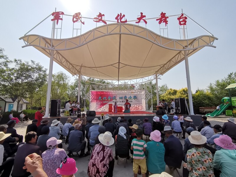 銀川市鳳城實(shí)驗(yàn)秦腔劇團(tuán)“雙服務(wù)”：百姓喜歡啥，心里有本明白賬