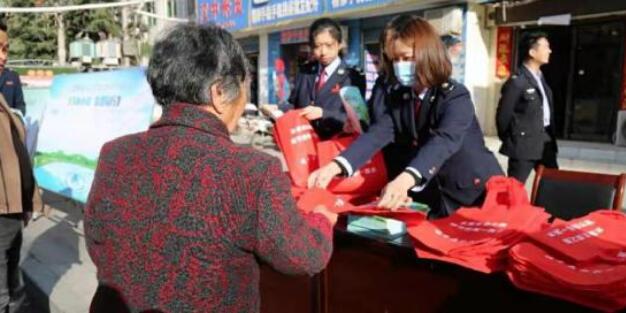 河南省鎮(zhèn)平縣稅務(wù)局開展“世界水日”“中國(guó)水周”宣傳活動(dòng)