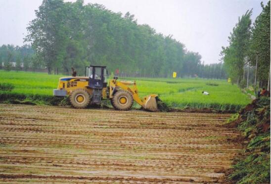 江西建立儲備耕地機(jī)制 確保耕地總量不減少質(zhì)量不降低