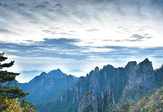 “輝煌百年聲游黃山——講好黃山故事主播大賽”廣受關(guān)注