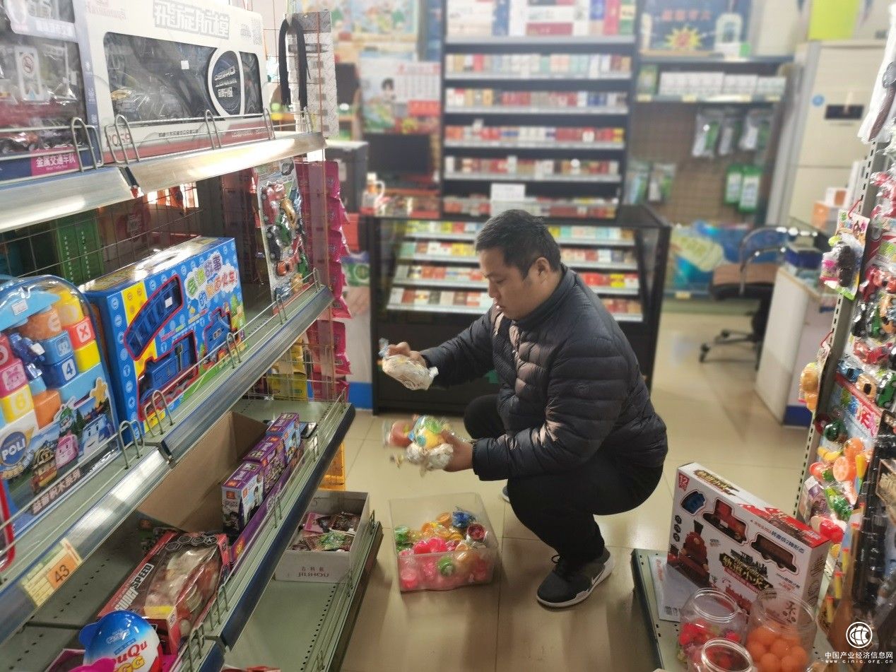  濰坊市寒亭區(qū)煙草專賣局:“小破店”變形記