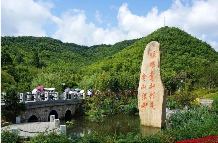 美麗中國·鄉(xiāng)村旅游看生態(tài)：共建共享 守護綠水青山