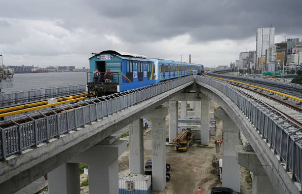 中國土木承建的尼日利亞拉各斯輕軌藍線項目一期正式通車 