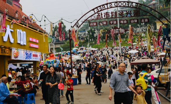 中秋國慶假期消費(fèi)市場火熱 旅游游覽服務(wù)銷售收入同比增1.1倍