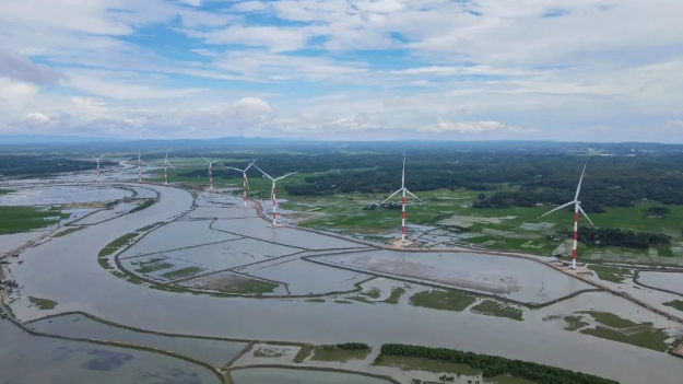 國家電投投資承建的孟加拉國首個集中式風(fēng)電項目并網(wǎng)發(fā)電