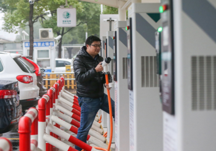 上海電動汽車年度公共充電量首次突破1億千瓦時