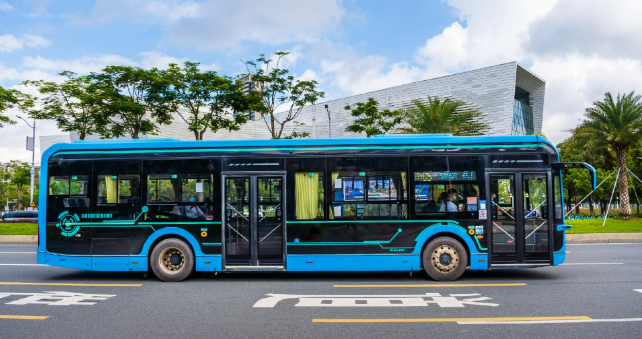 上海：計劃到2027年底前公交車、出租汽車全面實現(xiàn)新能源化