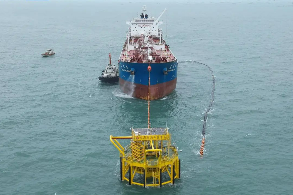 中遠海運完成全國首個“綠色油田”原油外輸