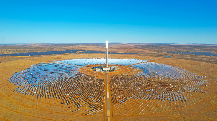 中國電建承建的南非紅石100兆瓦光熱電站項目首次并網成功