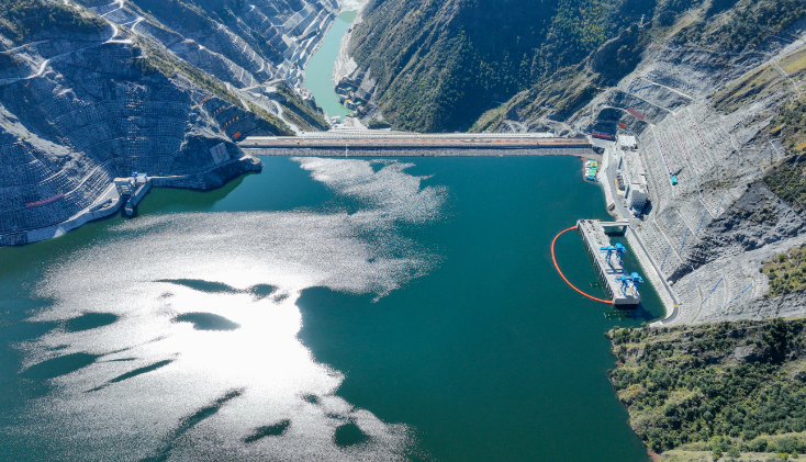 國(guó)投雅礱江公司兩河口水電站首次蓄滿