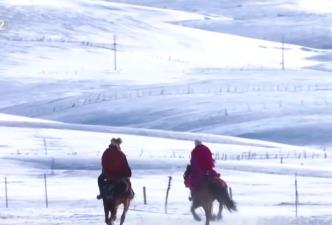 新疆多地冰雪旅游持續(xù)升溫 獨特冬日美景讓游客沉醉其中