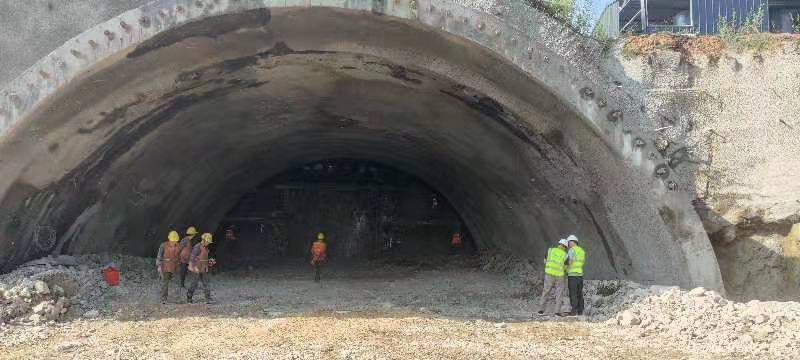 204國道青島首條山嶺隧道在西海岸新區(qū)開建